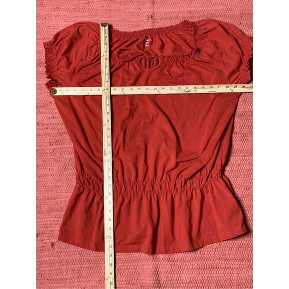 NEW WITH TAGS Croft & Barrow Short Sleeve Blouse Stretch drawstring waist design - Picture 6 of 6